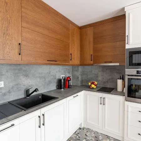 House Ema 4 דירה בנסקו