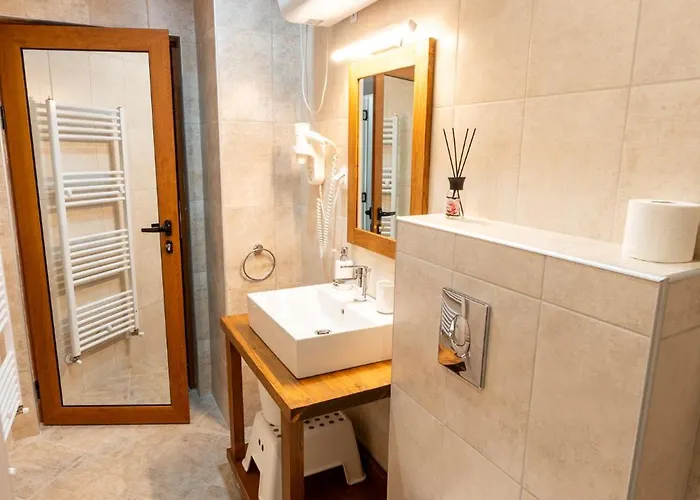 Apartament House Ema 4