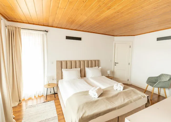 Apartament House Ema 4